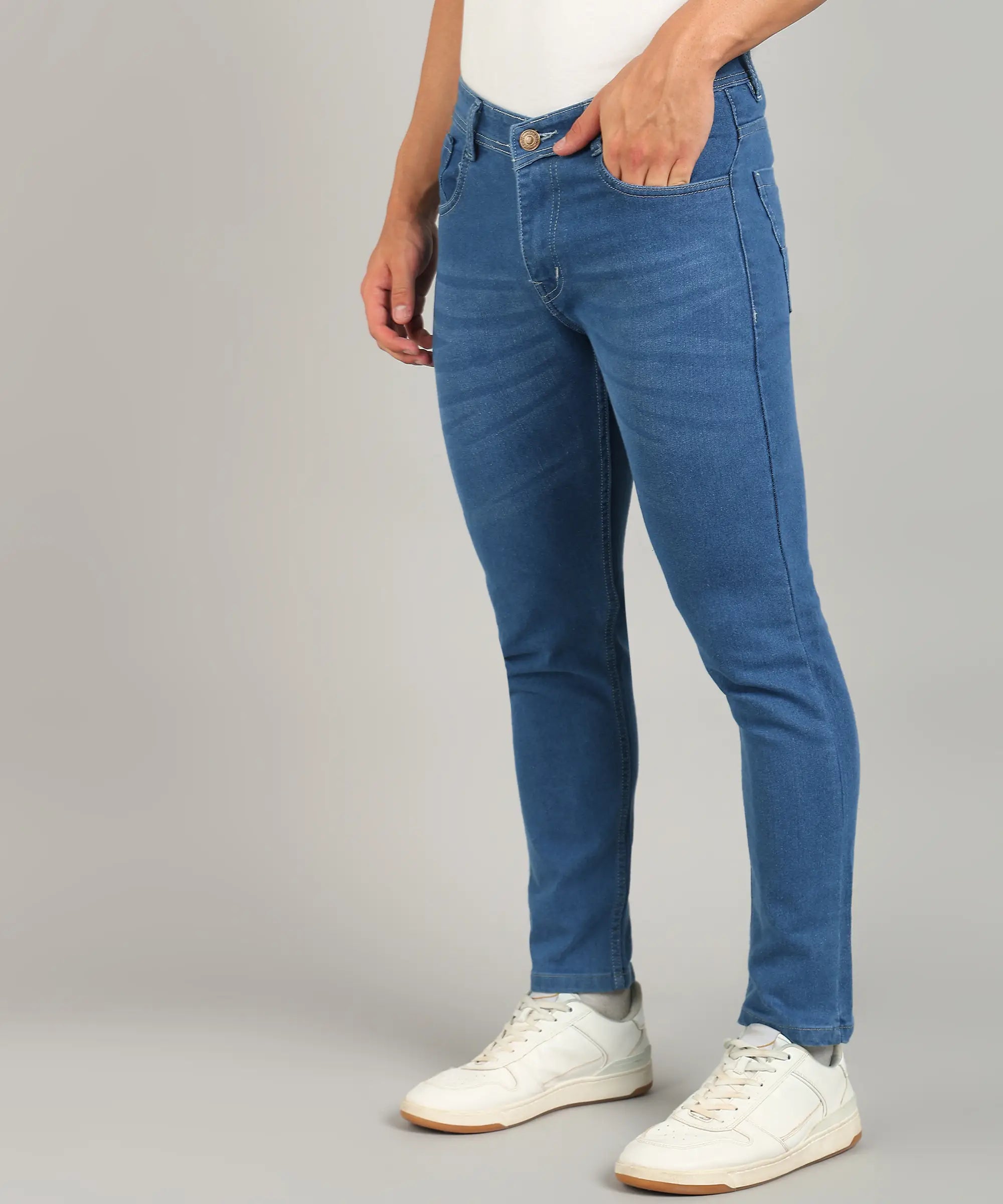 ANGERHOOD Relaxed Fit Men Blue Jeans