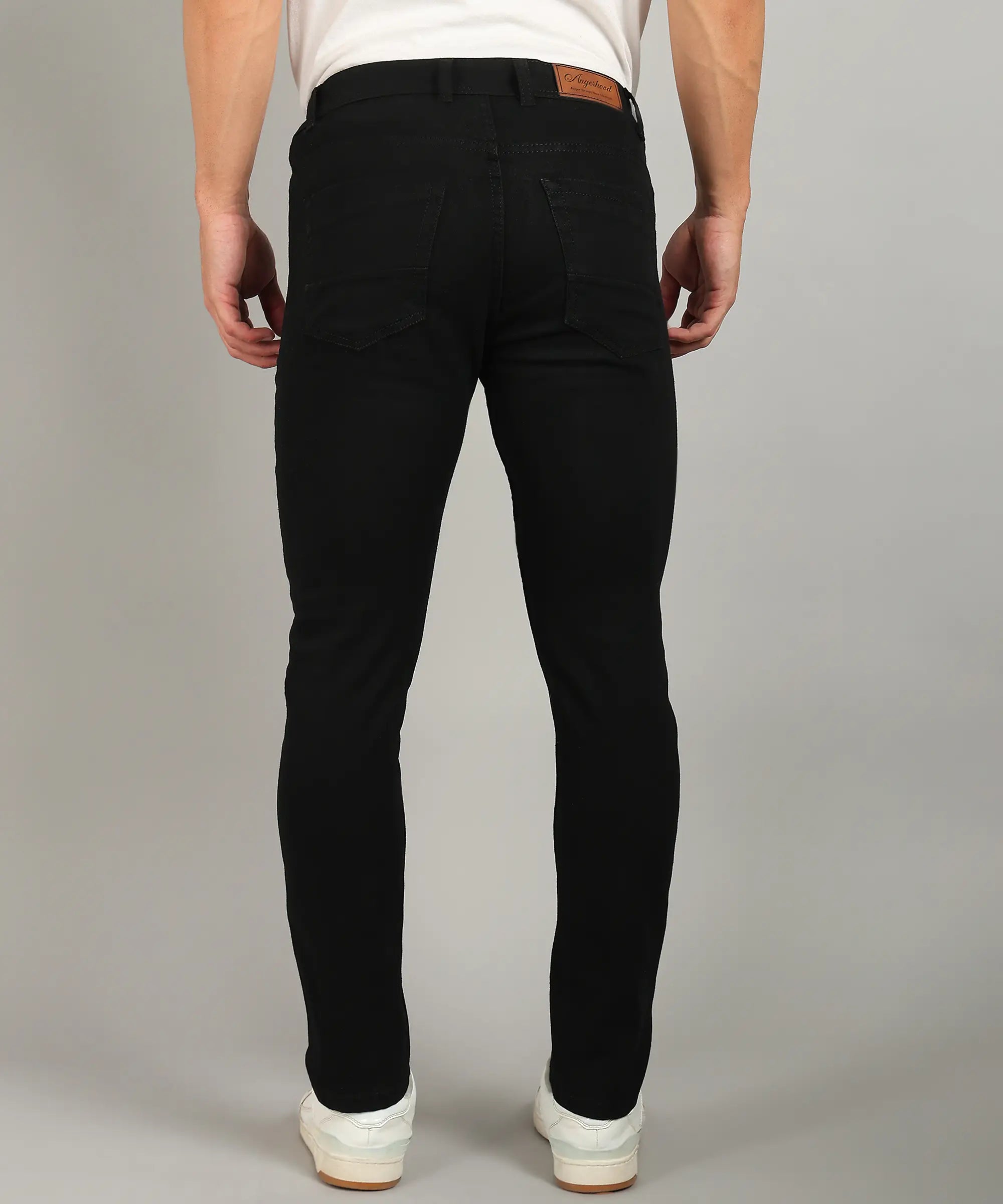 ANGERHOOD Relaxed Fit Men Black Jeans