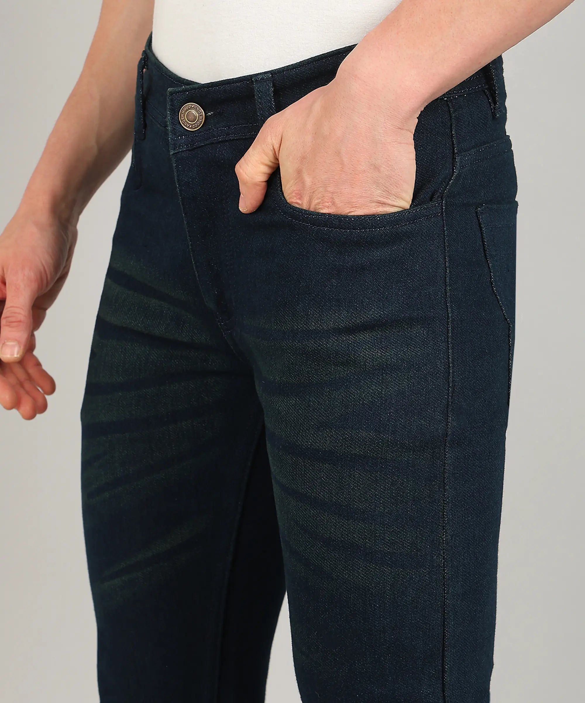 ANGERHOOD Relaxed Fit Men Dark Green Jeans